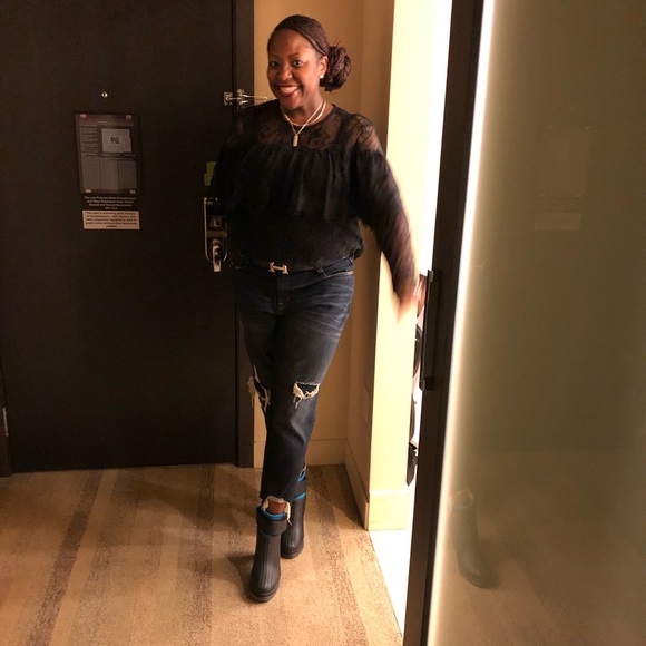 Meet your Posher, Payton - Picture 3 of 6